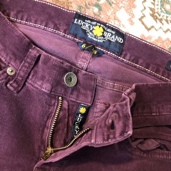 Lucky Brand Charlie Skinny Burgundy Corduroy Pants Size - Picture 7 of 7